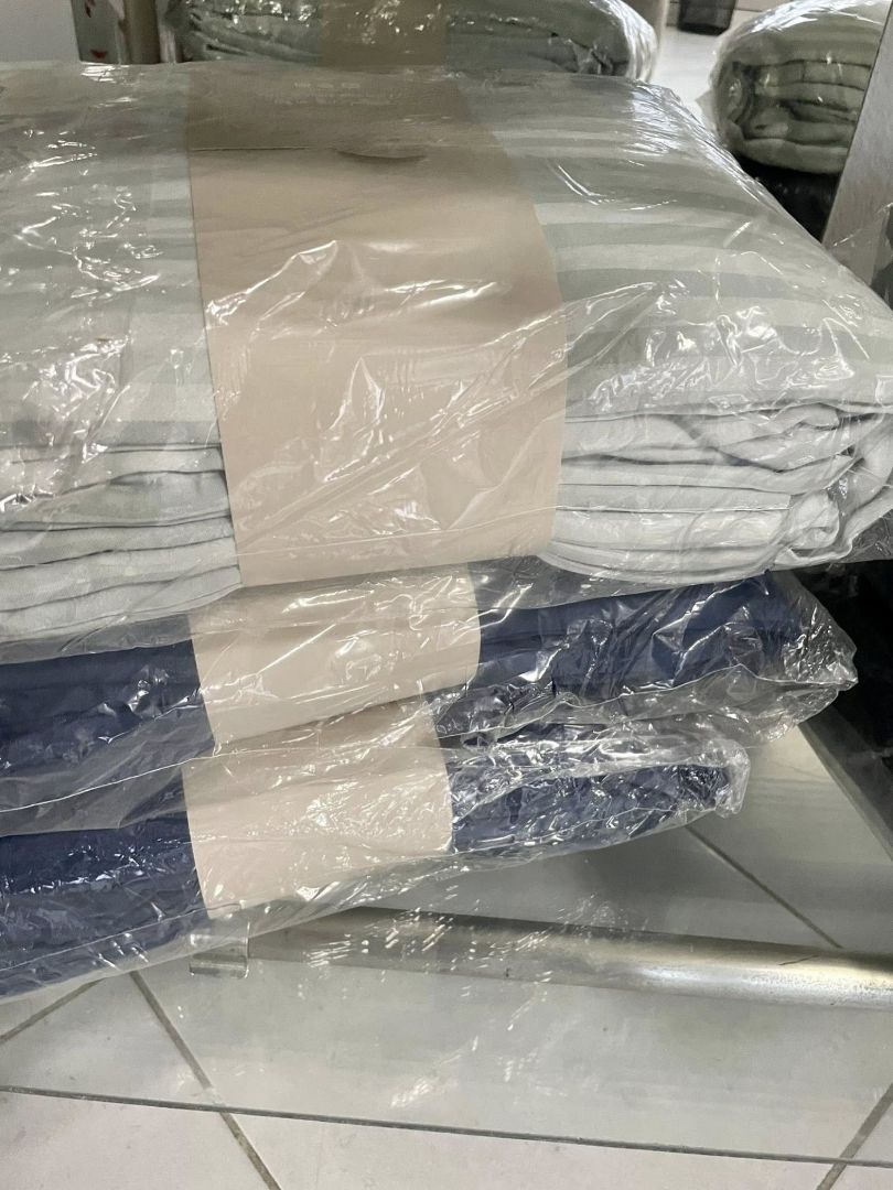 Slika SATENSKE POSTELJINE